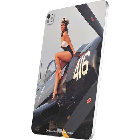 1940s Navy Pin-Up Girl On Corsair Fighter Plane iPad Pro 13in M4 (2024) Skin