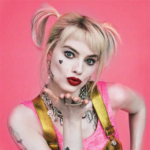 DC Comics Harley Quinn Blowing Kisses Galaxy Buds Live Skin