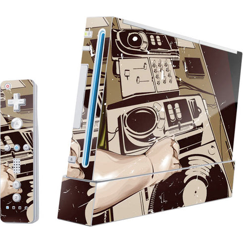DJ Spinning Wii (Includes 1 Controller) Skin
