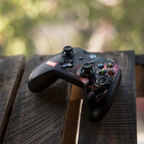 Marvel Venom Absolute Carnage by Adi Granov Xbox One S All-Digital Edition Bundle Skin