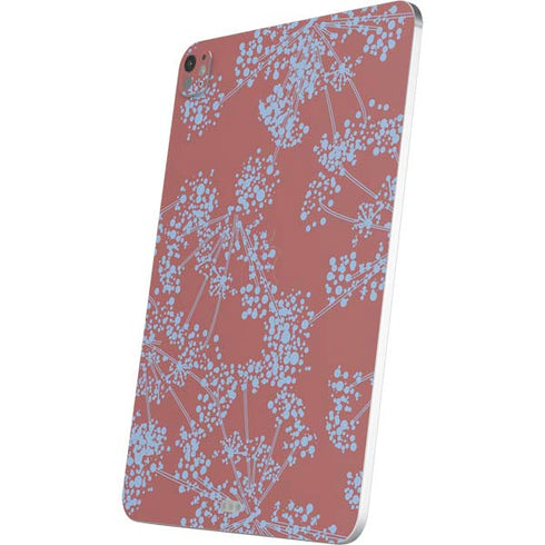 Airy Blue Floral iPad Pro 13in M4 (2024) Skin