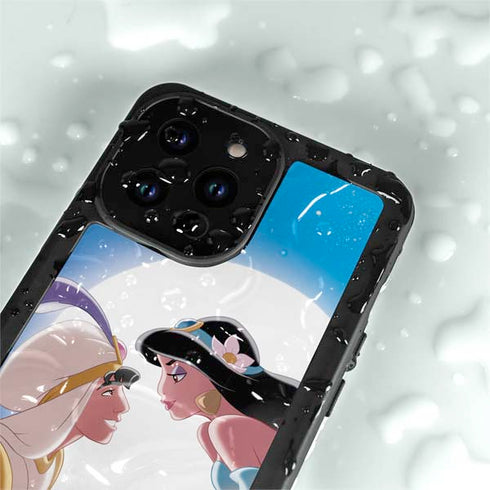 Disney Aladdin and Princess Jasmine Kiss iPhone 15 Pro Waterproof Case