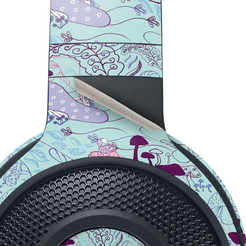 Disney Alice in Wonderland (animated) Mushrooms Print Pattern Razer Kraken X Skin