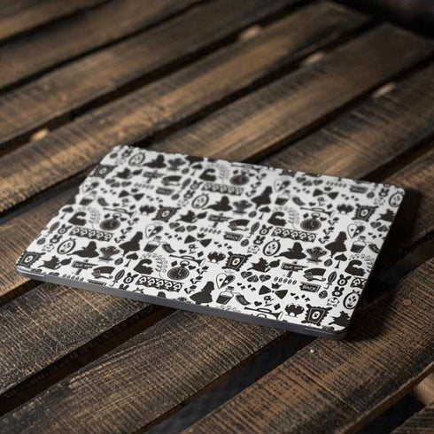 Disney Alice in Wonderland (animated) Silhouette Pattern Apple MacBook Air Skin