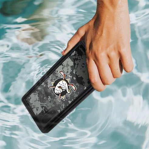 NHL Anaheim Ducks Camo Galaxy Note 10 Waterproof Case