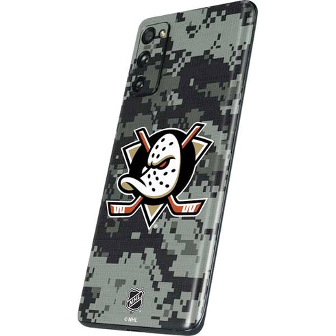 NHL Anaheim Ducks Camo Galaxy S20 Fan Edition Skin