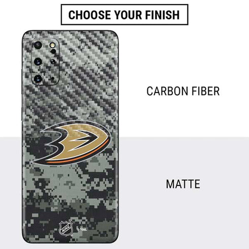 NHL Anaheim Ducks Camo Galaxy S20 Plus Skin