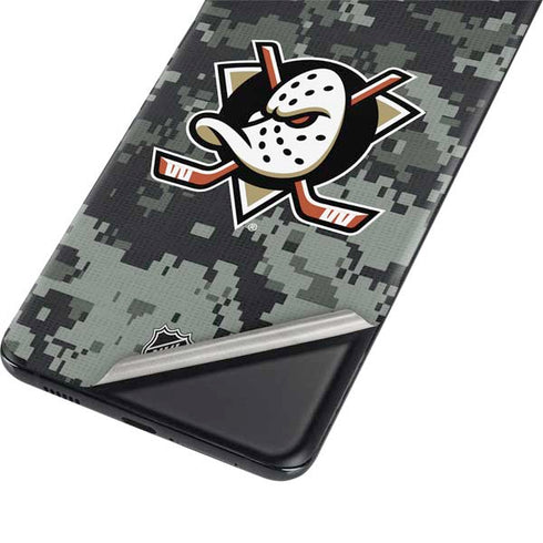 NHL Anaheim Ducks Camo Galaxy S21 Plus 5G Skin