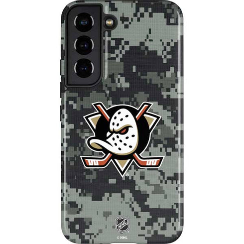 NHL Anaheim Ducks Camo Galaxy S22 Pro Case