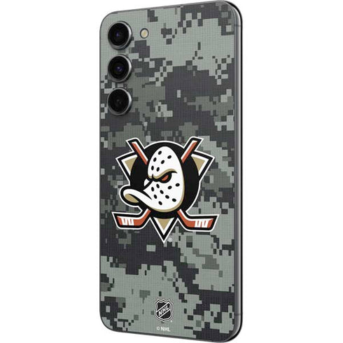 NHL Anaheim Ducks Camo Galaxy S23 FE Skin