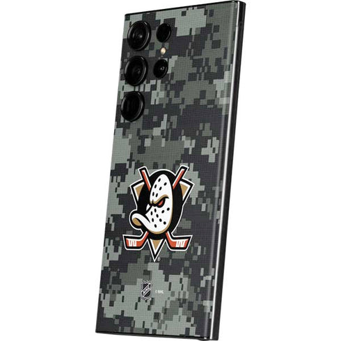 NHL Anaheim Ducks Camo Galaxy S23 Ultra Skin