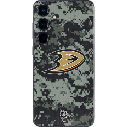 NHL Anaheim Ducks Camo Galaxy S25 Plus Skin