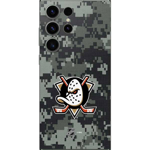 NHL Anaheim Ducks Camo Galaxy S24 Ultra Skin