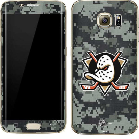 NHL Anaheim Ducks Camo Galaxy S7 Edge Skin
