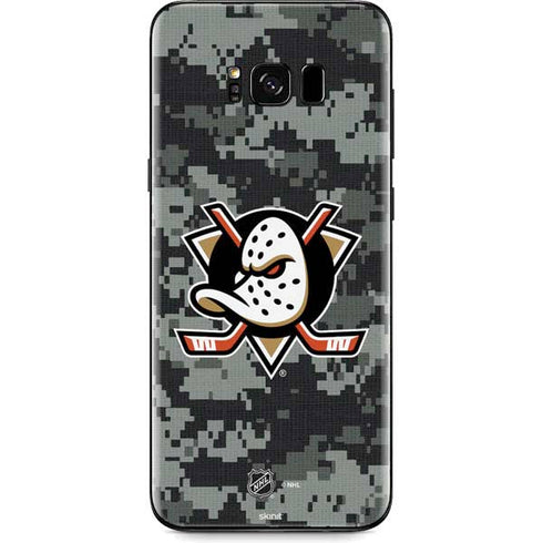 NHL Anaheim Ducks Camo Galaxy S8 Skin
