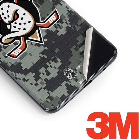 NHL Anaheim Ducks Camo Galaxy S9 Skin