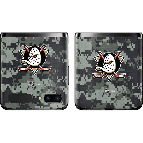 NHL Anaheim Ducks Camo Galaxy Z Flip Skin