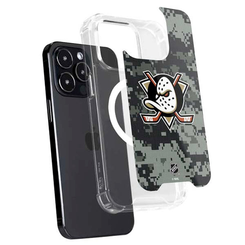 NHL Anaheim Ducks Camo iPhone 15 Pro Max MagSafe Case
