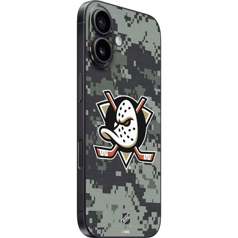 NHL Anaheim Ducks Camo iPhone 16 Skin