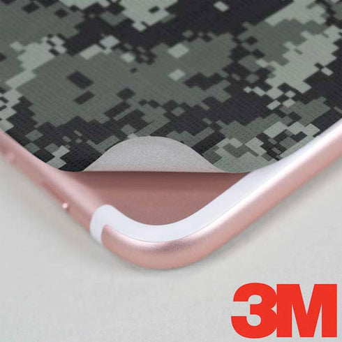 NHL Anaheim Ducks Camo iPhone 7 Skin