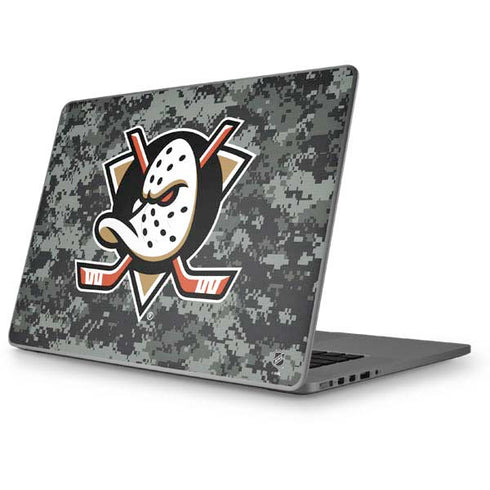 NHL Anaheim Ducks Camo Apple MacBook Pro 17-inch Skin