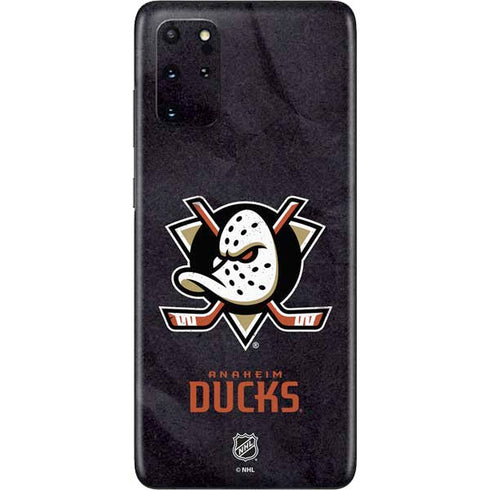 NHL Anaheim Ducks Distressed Galaxy S20 Plus Skin