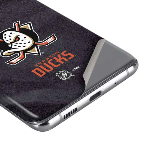 NHL Anaheim Ducks Distressed Galaxy S20 Ultra 5G Skin