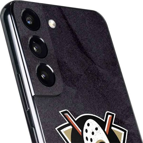 NHL Anaheim Ducks Distressed Galaxy S22 Plus Skin