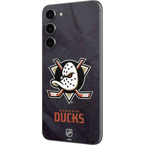 NHL Anaheim Ducks Distressed Galaxy S23 FE Skin