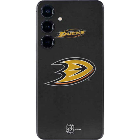 NHL Anaheim Ducks Distressed Galaxy S25 Plus Skin