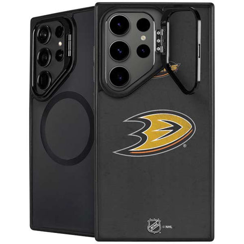 NHL Anaheim Ducks Distressed Galaxy S25 Ultra Kickstand Case