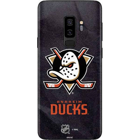 NHL Anaheim Ducks Distressed Galaxy S9 Plus Skin
