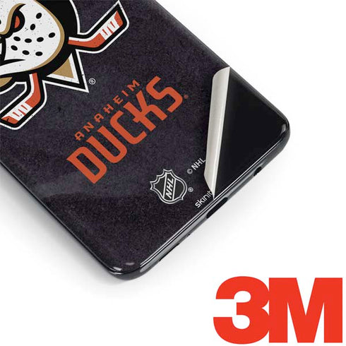 NHL Anaheim Ducks Distressed Galaxy S9 Plus Skin