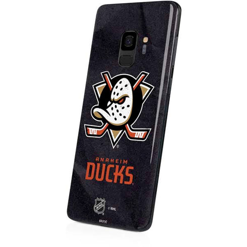 NHL Anaheim Ducks Distressed Galaxy S9 Skin