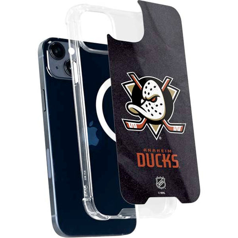 NHL Anaheim Ducks Distressed iPhone 13 MagSafe Case