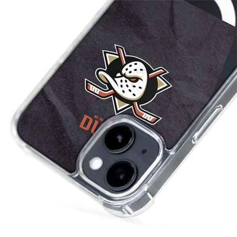 NHL Anaheim Ducks Distressed iPhone 15 Plus MagSafe Case