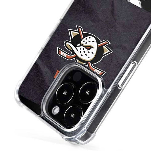 NHL Anaheim Ducks Distressed iPhone 15 Pro MagSafe Case