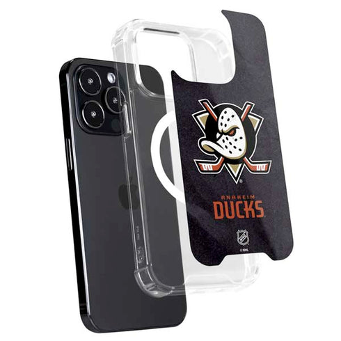 NHL Anaheim Ducks Distressed iPhone 15 Pro Max MagSafe Case