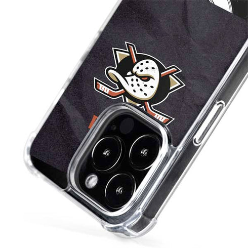 NHL Anaheim Ducks Distressed iPhone 15 Pro Max MagSafe Case
