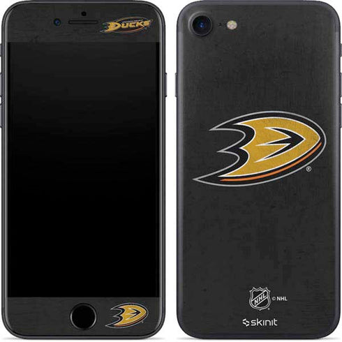 NHL Anaheim Ducks Distressed iPhone 7 Skin