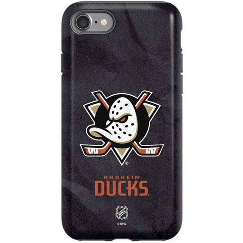 NHL Anaheim Ducks Distressed iPhone SE (2nd & 3rd Gen) Pro Case