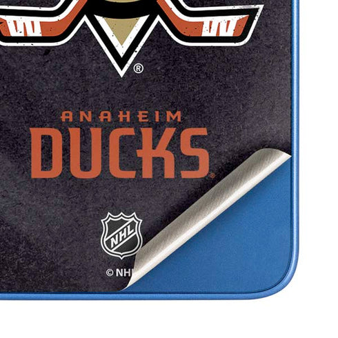 NHL Anaheim Ducks Distressed Moto G Play 4G (2024) Skin