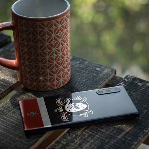 NHL Anaheim Ducks Jersey Galaxy Note 10 Plus Skin