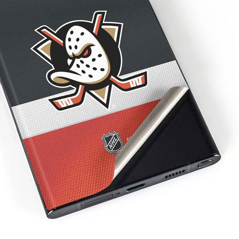 NHL Anaheim Ducks Jersey Galaxy S23 Ultra Skin