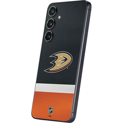 NHL Anaheim Ducks Jersey Galaxy S25 Plus Skin