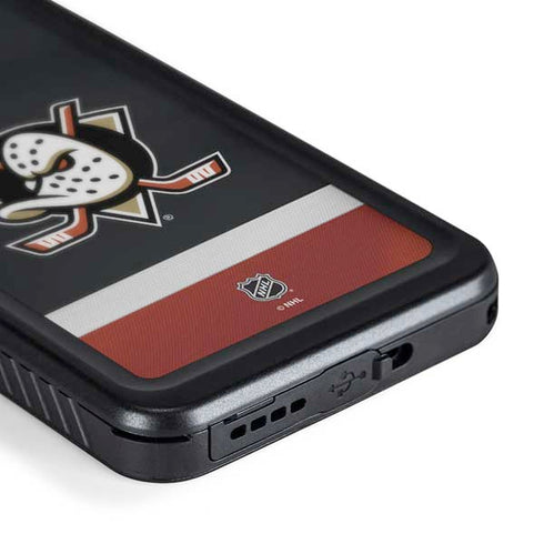 NHL Anaheim Ducks Jersey Galaxy S24 Plus Waterproof Case