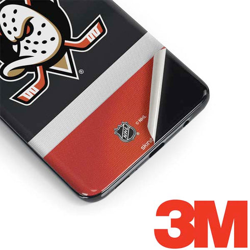 NHL Anaheim Ducks Jersey Galaxy S9 Skin