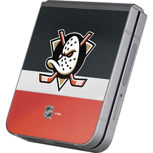NHL Anaheim Ducks Jersey Galaxy Z Flip6 Skin