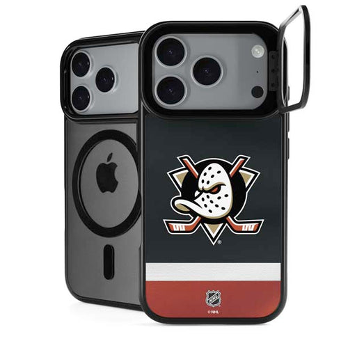 NHL Anaheim Ducks Jersey iPhone 17 Pro Max Kickstand Case