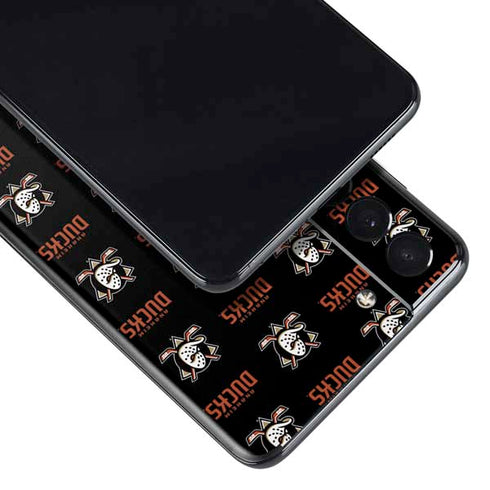 NHL Anaheim Ducks Pattern Galaxy S21 Plus 5G Skin